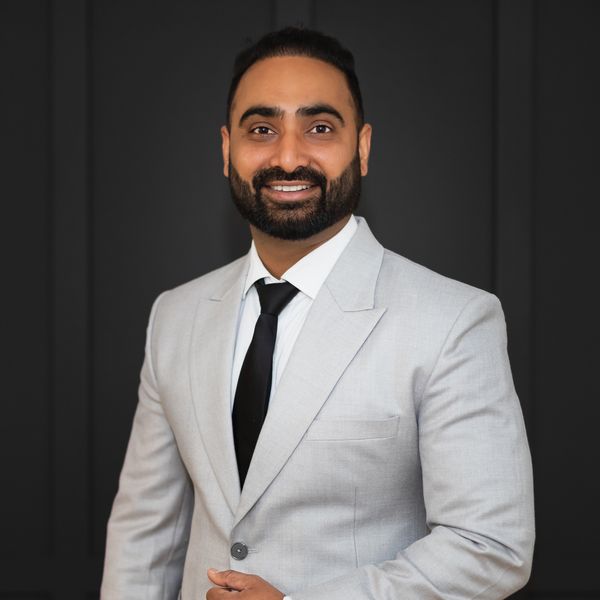 Kanwarjit Gill, Associate